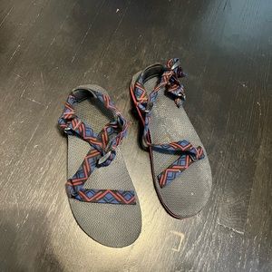 Columbia Sandals Size 13
